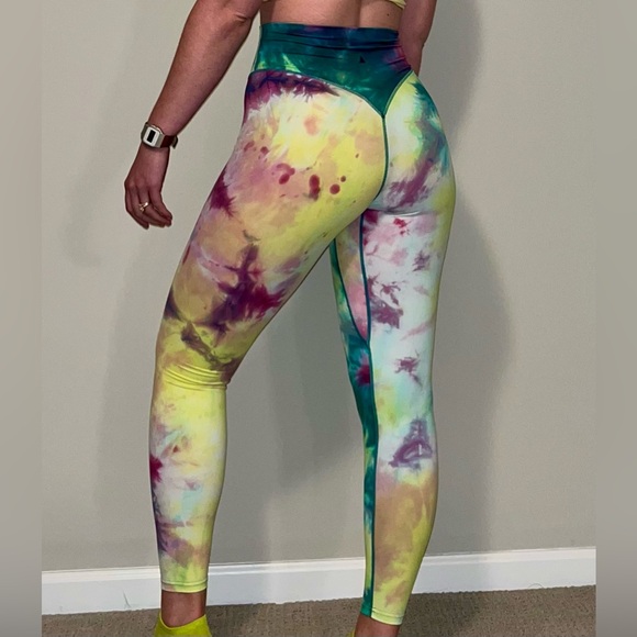 Vitality (Balance Athletica) The Cloud Pant - Tropical Storm (size Medium) - Picture 6 of 15